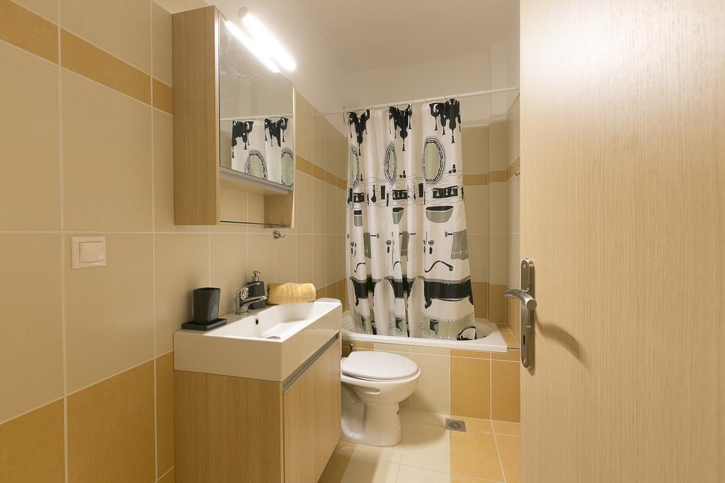 Velia Boutique Apartments オウランオウポリ エクステリア 写真
