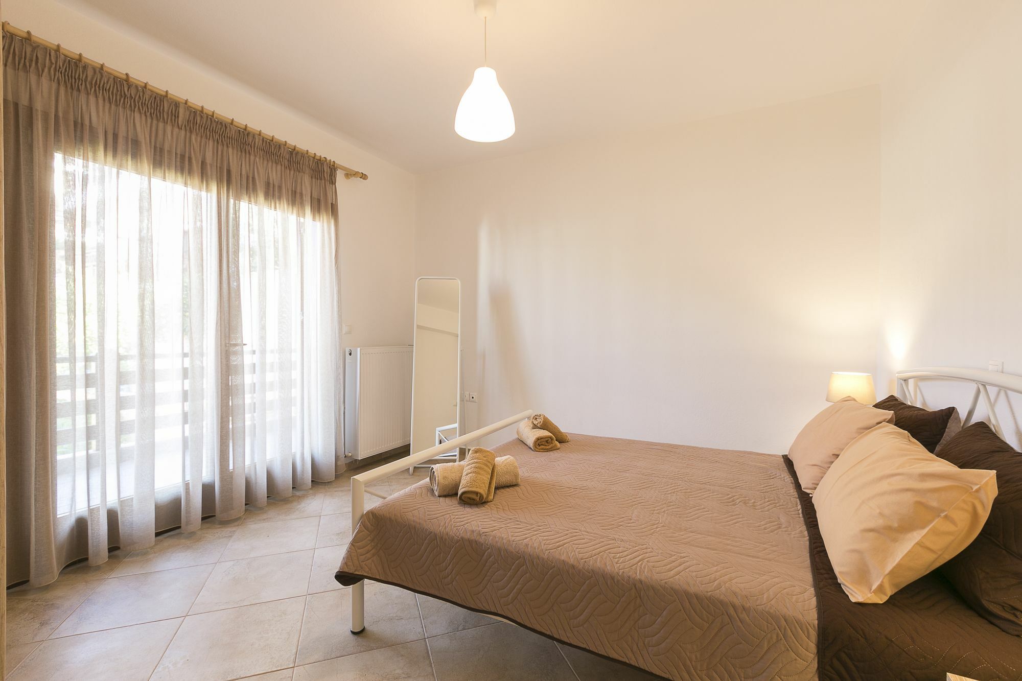 Velia Boutique Apartments オウランオウポリ エクステリア 写真