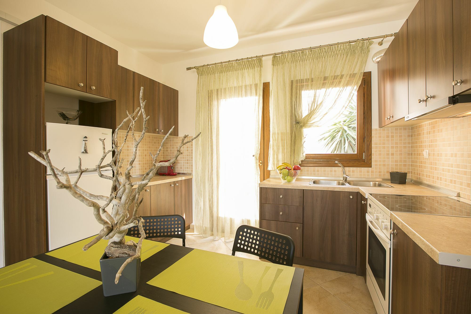 Velia Boutique Apartments オウランオウポリ エクステリア 写真