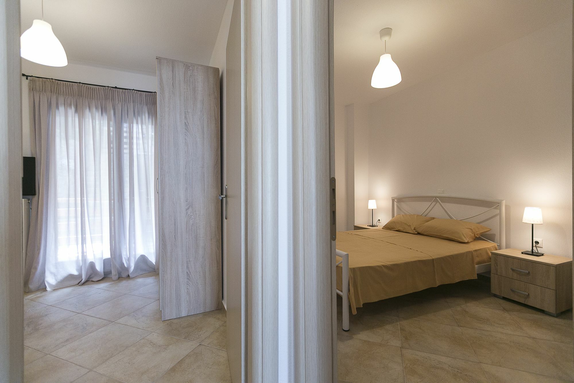 Velia Boutique Apartments オウランオウポリ エクステリア 写真